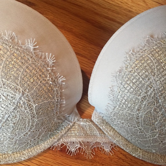 Victoria’s Secret Dream Angels Push Up Bra - Picture 3 of 7